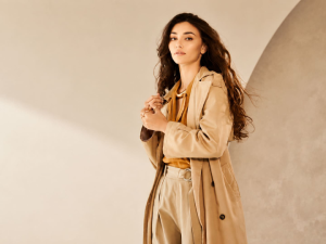 Why Some Dress Colors Are Surprisingly Difficult to Style